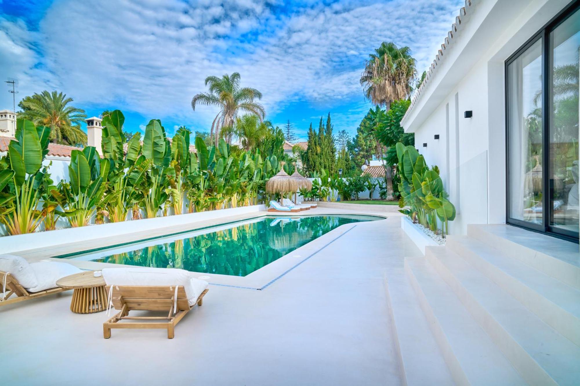 Peman Luxurious Beachside * Marbella