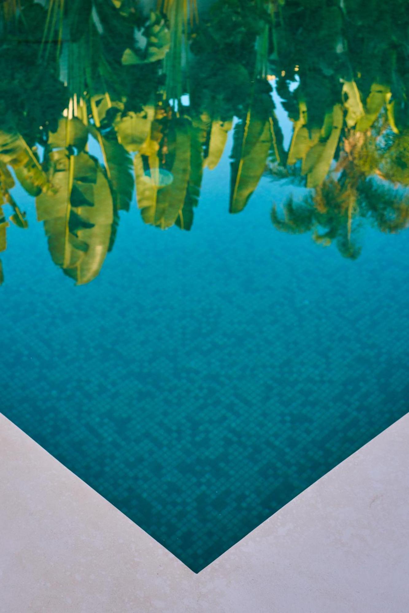 Peman Luxurious Beachside *